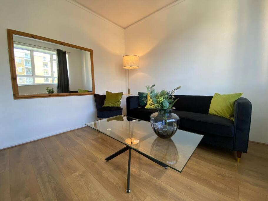 Апартаменты Charming Retreat In Pimlico Лондон Экстерьер фото